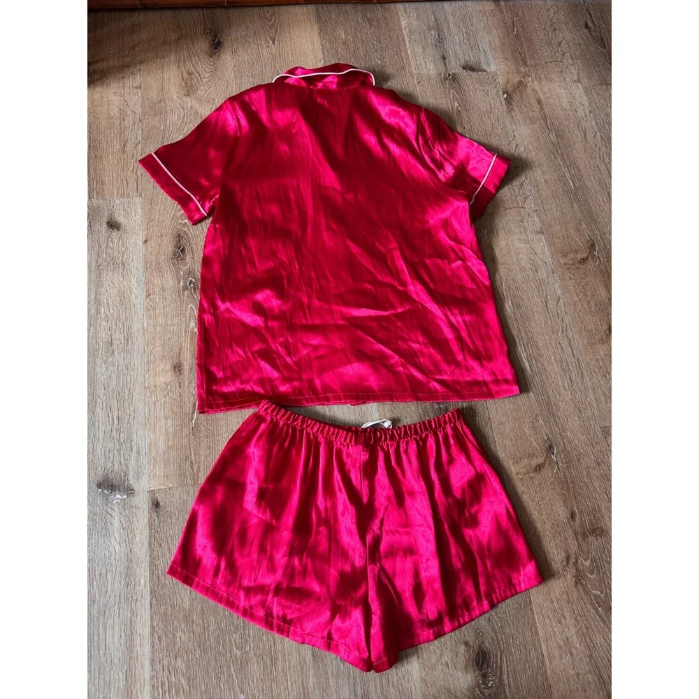 In Bloom by Jonquil Red‎ Satin Pajama Set Short Sleeve Button Down Size S